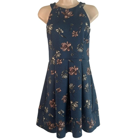 Xhilaration Sleeveless Blue Floral Fit &‎ Flare Dress Size Medium - Picture 1 of 11